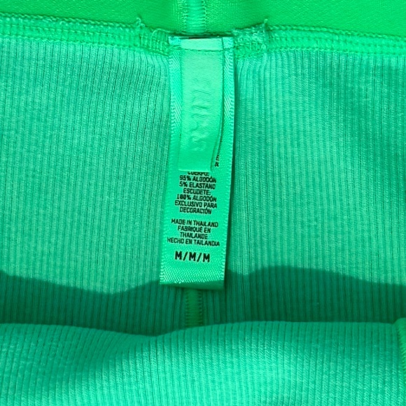 SKIMS cotton rib leggings NEON GREEN size medium - Picture 7 of 10